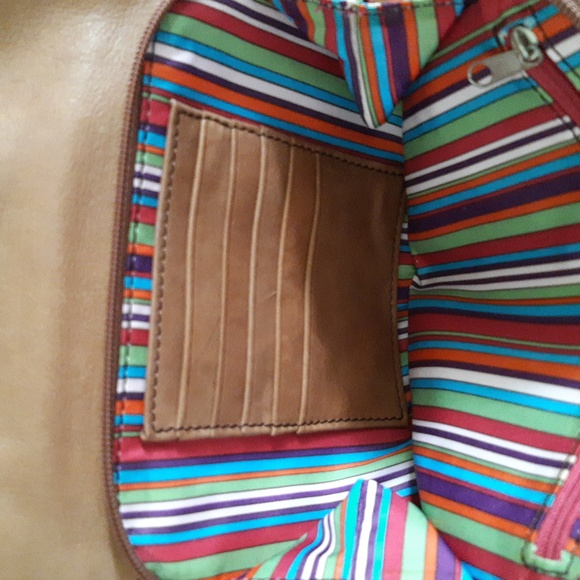 Danier Handbag - Picture 4 of 6